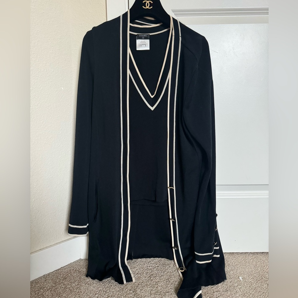 Chanel navy cardigan vest set